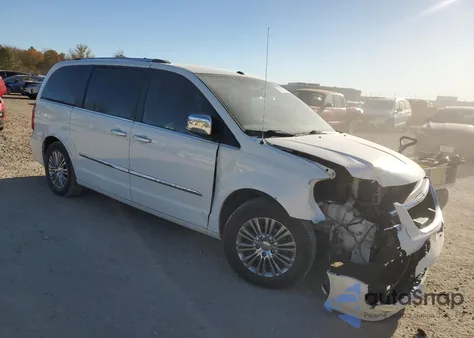 2011 Chrysler Town & Country Limited z USA, uszkodzony, nr VIN 2A4RR6DG1BR666438